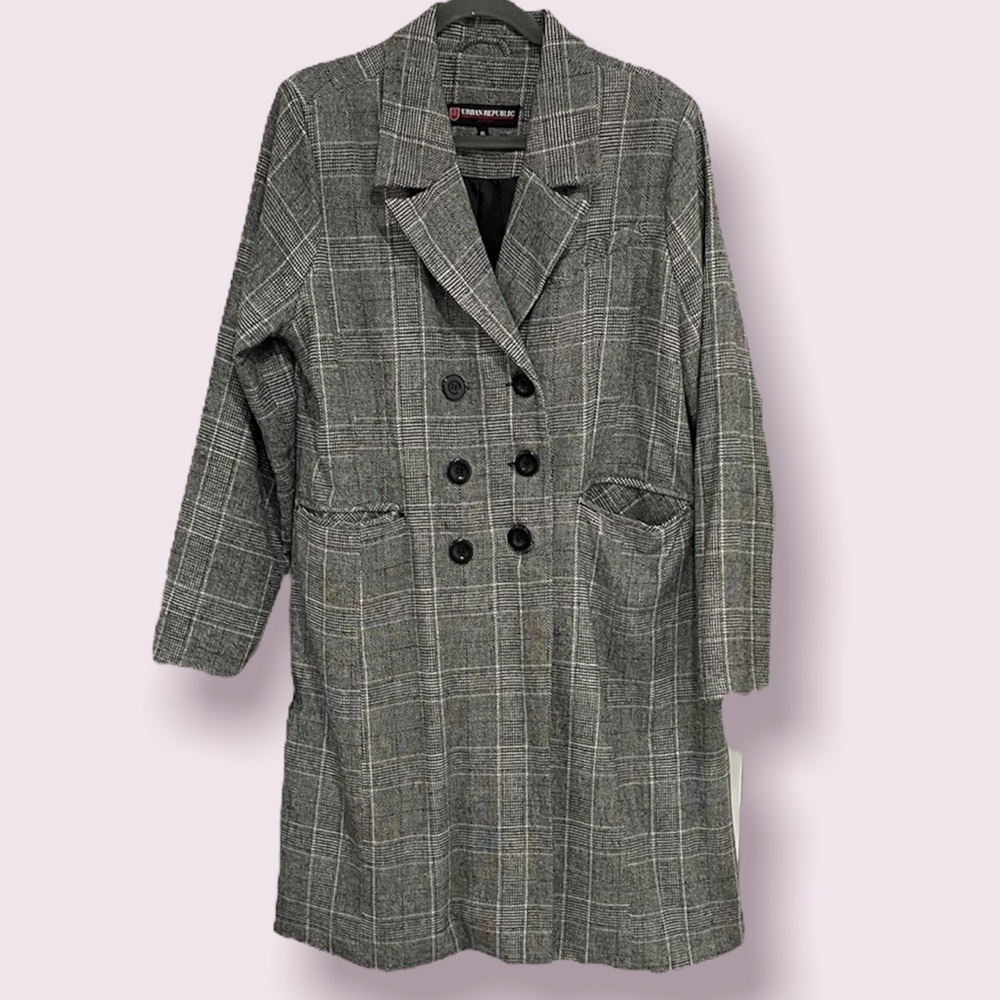 Pea coat